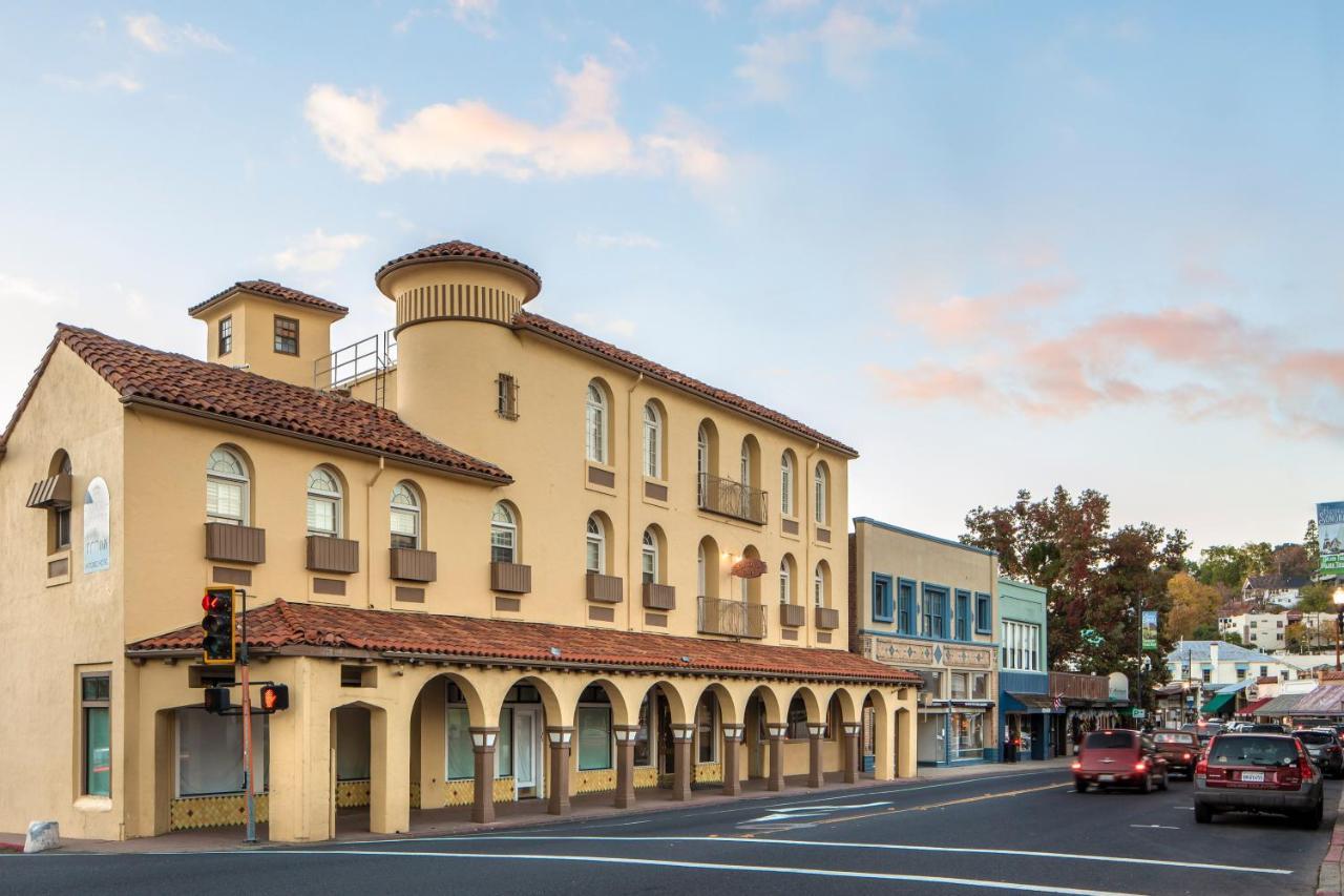 Historic Sonora Inn Exterior photo