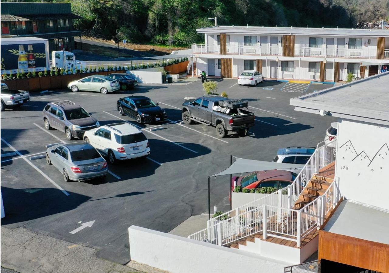 Historic Sonora Inn Exterior photo